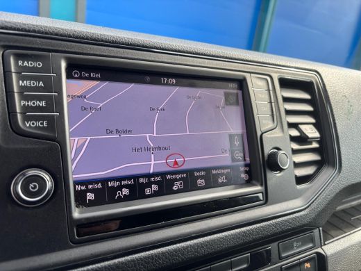 Volkswagen Crafter 30 2.0 TDI L3H3 Highline | Apple Carplay | Leer | 3 Zitplaatsen | Parkeersensoren ActivLease financial lease