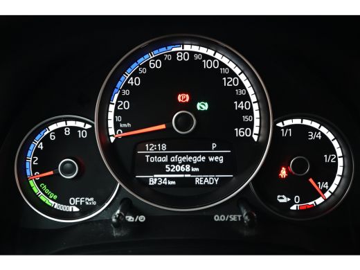 Volkswagen e-up! Style 83PK | STOEL + STUURVERW. | CAMERA | BLUETOOTH | NAVI VIA APP | AIRCO | LED | DAB+ ActivLease financial lease