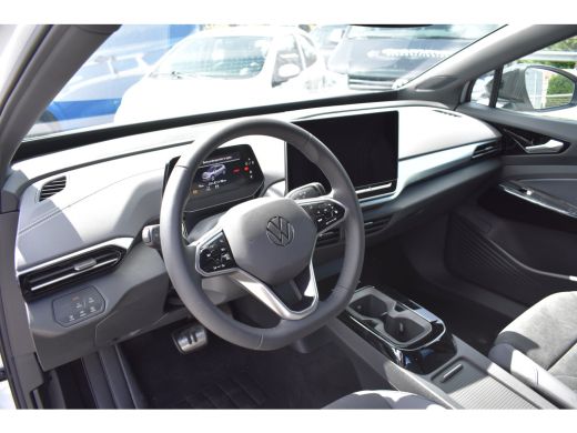 Volkswagen ID.4 Pro Limited Edition 77 kWh 286PK | TREKHAAK | 19 INCH | CAMERA | STOEL + STUURVERW. | LED | ADAPT... ActivLease financial lease