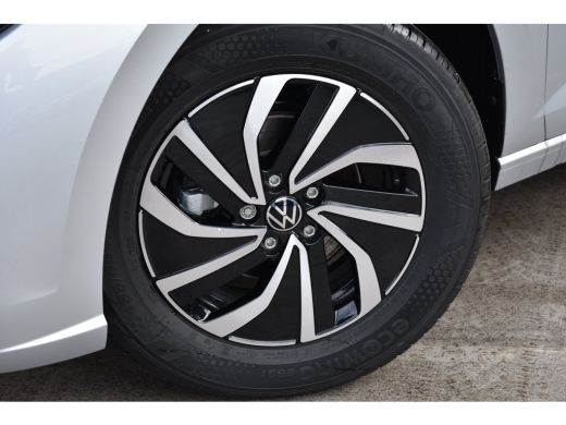 Volkswagen Polo Life Edition | 'App-Connect' smartphone integratie | Achteruitrijcamera (Rear View) | Airconditio... ActivLease financial lease