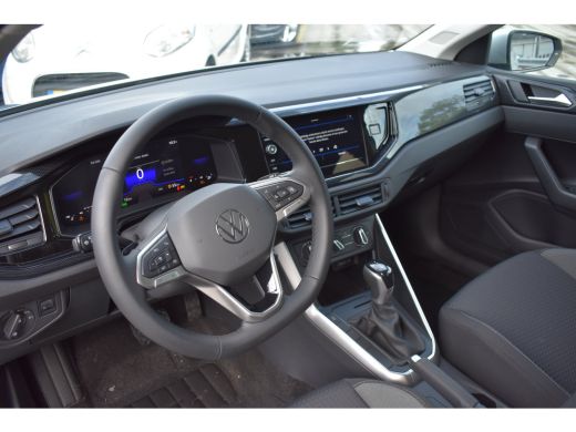 Volkswagen Polo Life Edition | 'App-Connect' smartphone integratie | Achteruitrijcamera (Rear View) | Airconditio... ActivLease financial lease