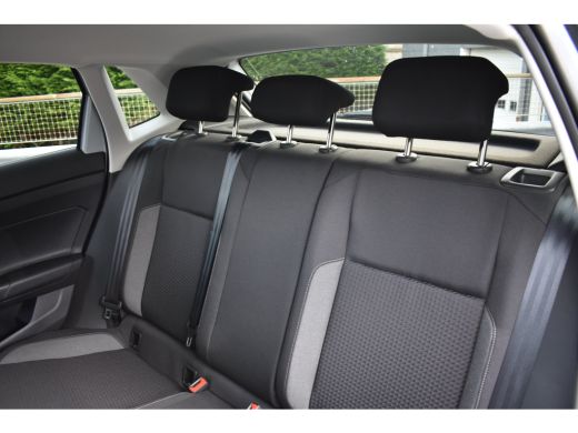 Volkswagen Polo Life Edition | 'App-Connect' smartphone integratie | Achteruitrijcamera (Rear View) | Airconditio... ActivLease financial lease