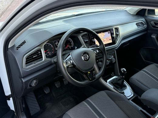 Volkswagen T-Roc 1.0 TSI Style 116pk | Full Led | Carplay ActivLease financial lease