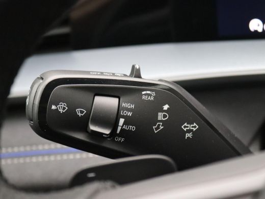 Volkswagen Tayron 1.5 eHybrid R-Line Edition 272PK DSG Pano-Schuifdak, Trekhaak, 360gr. Camera, 20" LM Velgen, Navi... ActivLease financial lease