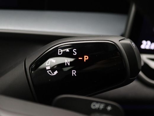 Volkswagen Tayron 1.5 eHybrid R-Line Edition 272PK DSG Pano-Schuifdak, Trekhaak, 360gr. Camera, 20" LM Velgen, Navi... ActivLease financial lease