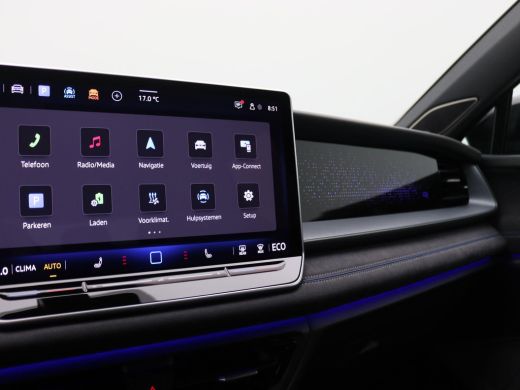 Volkswagen Tayron 1.5 eHybrid R-Line Edition 272PK DSG Pano-Schuifdak, Trekhaak, 360gr. Camera, 20" LM Velgen, Navi... ActivLease financial lease