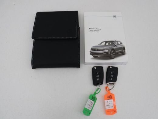 Volkswagen Tiguan 1.4 TSI eHybrid Elegance Exclusive | SOH 89,1% | Leder | Stoelverwarming | 360 Camera | Virtual C... ActivLease financial lease