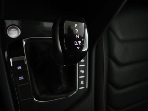 Volkswagen Tiguan 1.4 TSI eHybrid Elegance Exclusive | SOH 89,1% | Leder | Stoelverwarming | 360 Camera | Virtual C... ActivLease financial lease