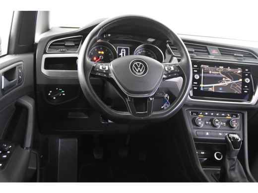 Volkswagen Touran 1.5 TSI *1ste Eigenaar*Panoramadak*Navigatie*Stoelverwarming* ActivLease financial lease