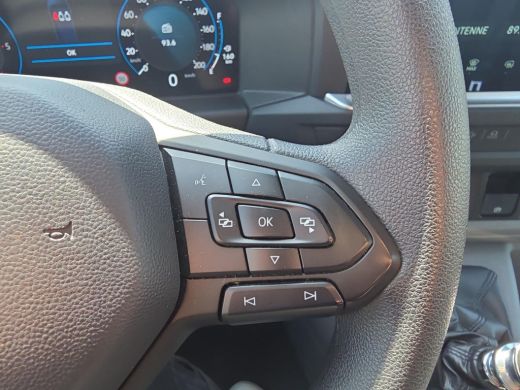 Volkswagen Transporter 2.0 TDI L2H1 30 | Airco | Trekhaakvoorbereiding | Achterdeuren | ActivLease financial lease