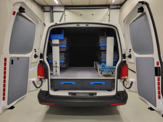 Volkswagen Transporter 2.0TDI L2/H1 Sortimo Inrichting Euro 6! ActivLease financial lease