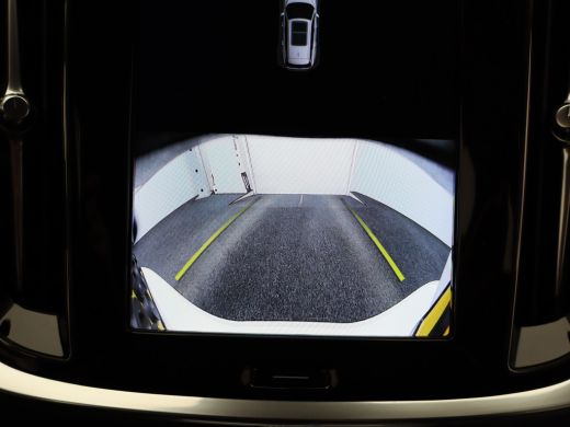 Volvo  V60 2.0 B4 Plus Dark | Achteruitrijcamera | Stoelverwarming | Climate Control | Adaptive Cruise Control ActivLease financial lease