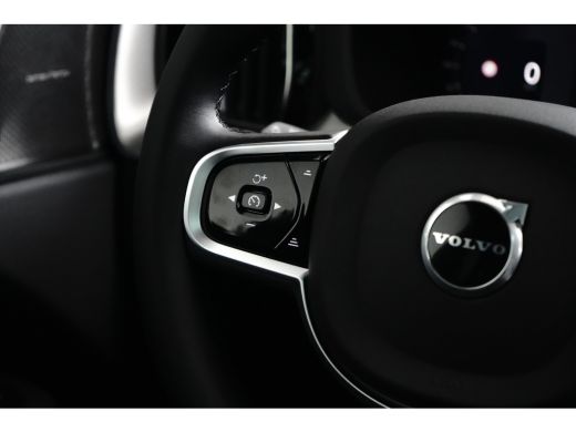 Volvo  XC60 T6 Plus Black Edition Recharge Plug-In Hybrid AWD | HUD | Pano | H&K | Trekhaak | Stoelventilatie... ActivLease financial lease