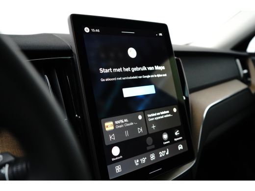 Volvo  XC60 T6 Plus Dark Recharge Plug-In Hybrid AWD | Luchtvering | H&K | HUD | Nappa | Trekhaak | Pano | Ma... ActivLease financial lease
