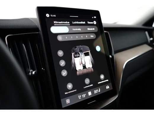 Volvo  XC60 T6 Plus Dark Recharge Plug-In Hybrid AWD | Luchtvering | H&K | HUD | Nappa | Trekhaak | Pano | Ma... ActivLease financial lease
