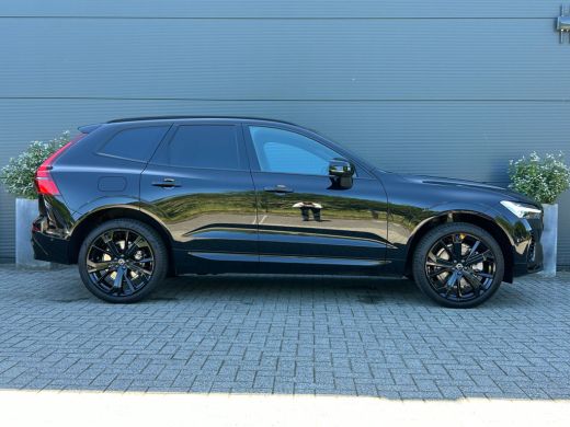 Volvo  XC60 T6 Plus Black Edition Recharge Plug-In Hybrid AWD | H&K | HUD | Pano | Trekhaak | Nappa leder | S... ActivLease financial lease