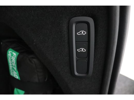 Volvo  XC90 T8 Plug-in hybrid AWD Ultra Dark Exec. Ed. | Bowers&Wilkins | Luchtvering | Snel Rijden | Vol | M... ActivLease financial lease
