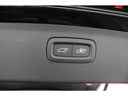 Volvo  XC90 T8 Plug-in hybrid AWD Ultra Dark Exec. Ed. | Bowers&Wilkins | Luchtvering | Snel Rijden | Vol | M... ActivLease financial lease