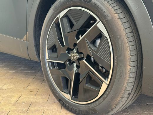 Peugeot 408 1.2 PureTech 1.2 PureTech GT 130PK EAT8 Adaptieve Cruise | Camera | Elec.Klep | Navigatie | | Alc... ActivLease financial lease