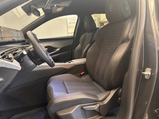 Peugeot 5008 1.2 Hybrid 136 GT Camera | Stoel + Stuurverwarming | Camera | Carplay | Digitaal Dashboard | Lede... ActivLease financial lease
