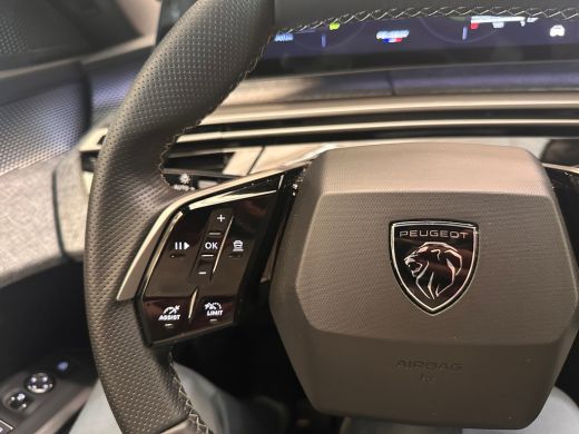 Peugeot 5008 1.2 Hybrid 136 GT Camera | Stoel + Stuurverwarming | Camera | Carplay | Digitaal Dashboard | Lede... ActivLease financial lease