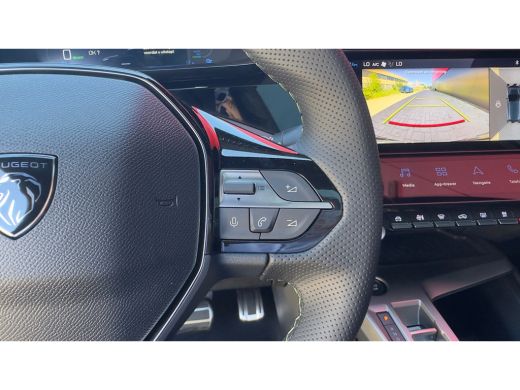 Peugeot e-308 GT | Driver Sport Pack | Elektrische parkeerrem | Extra getinte achterste zijruiten en achterruit ActivLease financial lease