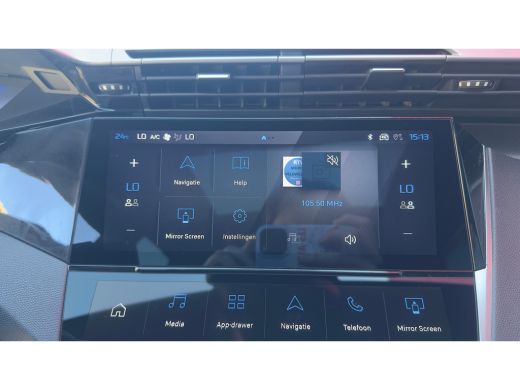 Peugeot e-308 GT | Driver Sport Pack | Elektrische parkeerrem | Extra getinte achterste zijruiten en achterruit ActivLease financial lease