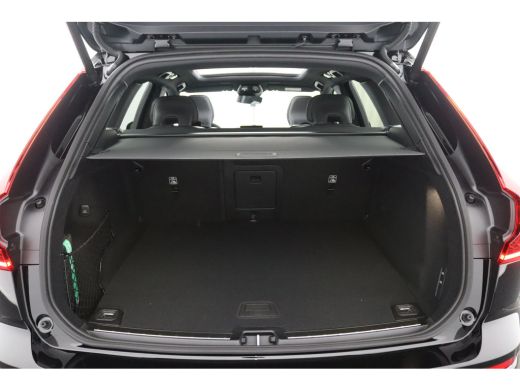 Volvo  XC60 T8 Plug-in hybrid AWD Ultra Black Edition Exec | Bowers&Wilkins | Luchtvering | Snel Rijden | Mas... ActivLease financial lease