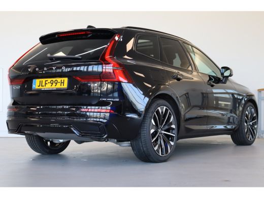 Volvo  XC60 T6 350PK AWD Ultra Dark | Executive | Luchtvering | B&W | 21" | Massage | HUD ActivLease financial lease