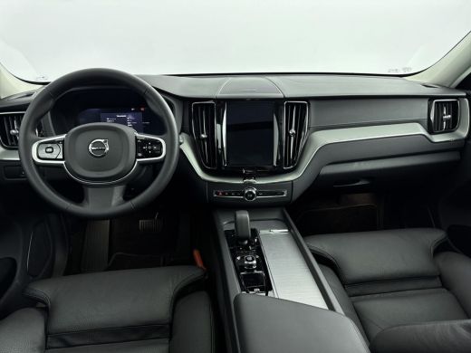 Volvo  XC60 T6 Plug-in hybrid Ultra Dark Long Range | Trekhaak | PDC + 360 Camera | BLIS | Elektrische achter... ActivLease financial lease