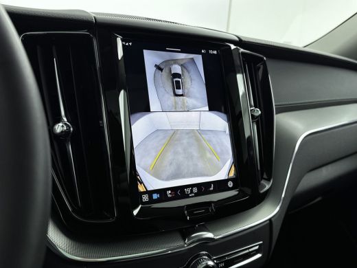 Volvo  XC60 T6 Plug-in hybrid Ultra Dark Long Range | Trekhaak | PDC + 360 Camera | BLIS | Elektrische achter... ActivLease financial lease
