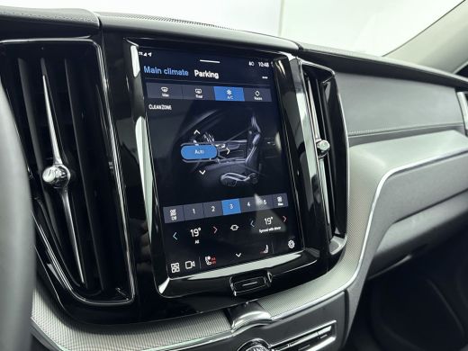 Volvo  XC60 T6 Plug-in hybrid Ultra Dark Long Range | Trekhaak | PDC + 360 Camera | BLIS | Elektrische achter... ActivLease financial lease