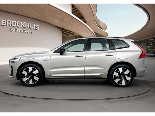 Volvo  XC60 T6 Plug-in hybrid Ultra Dark Long Range | Trekhaak | PDC + 360 Camera | BLIS | Elektrische achter... ActivLease financial lease