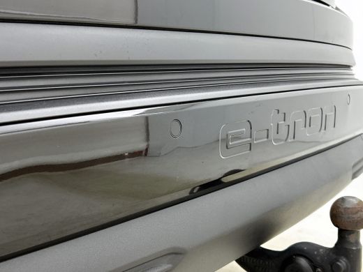 Audi Q4 e-tron 40e Advanced edition 150KW / 77 kWh / Trekhaak / Matrix-Led / Lmv 19"/ Apple Carplay / Cruise-ctr... ActivLease financial lease