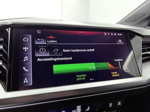 Audi Q4 e-tron 40e Advanced edition 150KW / 77 kWh / Trekhaak / Matrix-Led / Lmv 19"/ Apple Carplay / Cruise-ctr... ActivLease financial lease