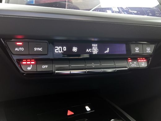 Audi Q4 e-tron 40e Advanced edition 150KW / 77 kWh / Trekhaak / Matrix-Led / Lmv 19"/ Apple Carplay / Cruise-ctr... ActivLease financial lease
