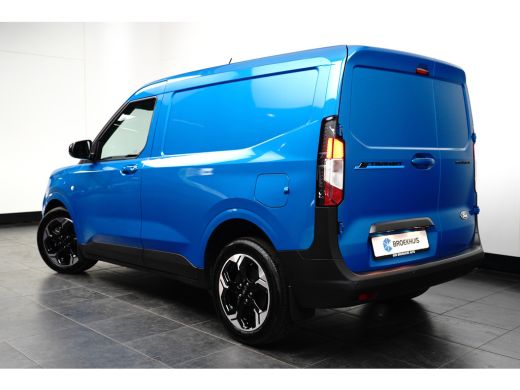 Ford E-Transit Courier BEV Limited 44 kWh | Direct Rijden! | Stoelverwarming | Camera ActivLease financial lease