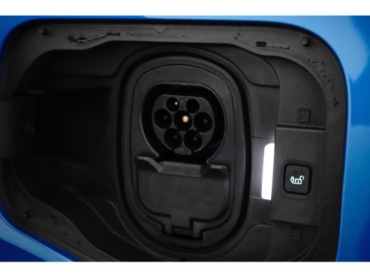 Ford E-Transit Courier BEV Limited 44 kWh | Direct Rijden! | Stoelverwarming | Camera ActivLease financial lease