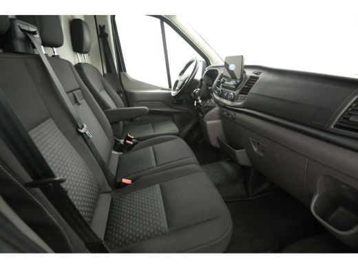 Ford Transit 2.0 TDCI L2H2 | Airco | Cruise | 3 Zits | Carplay | Camera | Parkeersens. ActivLease financial lease