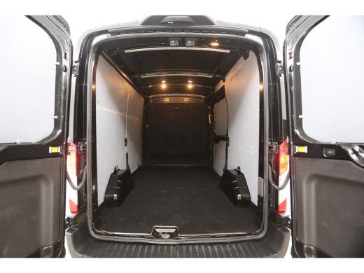 Ford Transit 2.0 TDCI L2H2 | Airco | Cruise | 3 Zits | Carplay | Camera | Parkeersens. ActivLease financial lease