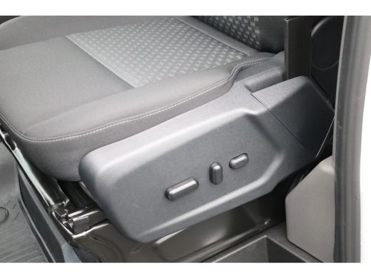 Ford Transit 350 2.0 TDCI L2H2 Trend | 2 zitplaatsen rechtsvoor | Aanhanger assistent | Achteruitrijcamera ActivLease financial lease