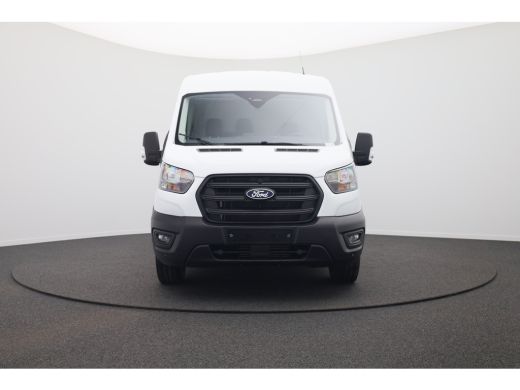 Ford Transit 350 2.0 TDCI L2H2 Trend | 2 zitplaatsen rechtsvoor | Aanhanger assistent | Achteruitrijcamera ActivLease financial lease