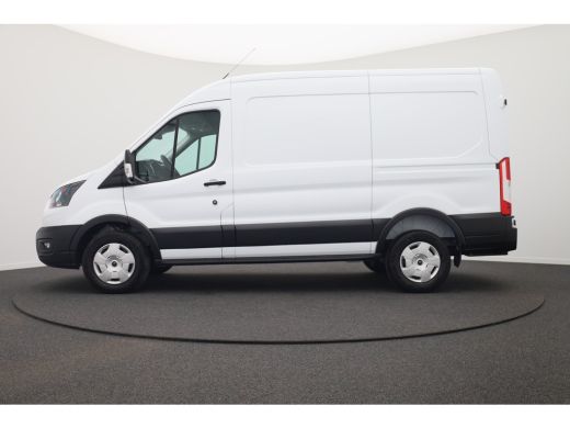 Ford Transit 350 2.0 TDCI L2H2 Trend | 2 zitplaatsen rechtsvoor | Aanhanger assistent | Achteruitrijcamera ActivLease financial lease