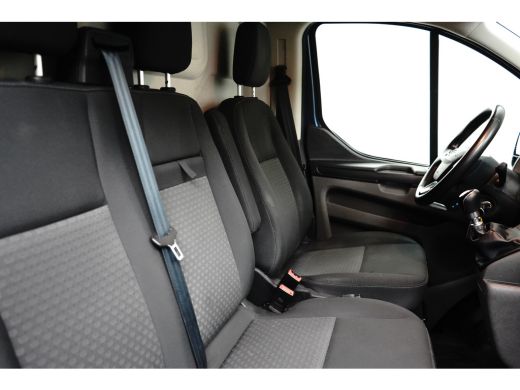 Ford Transit Custom 280 2.0 TDCI L1H1 | Verlengde Garantie 4jr/200dkm | Trekhaak | Camera | Cruise Control ActivLease financial lease