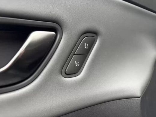 Hyundai Kona 1.6 GDI HEV N-Line | Demo voordeel | Rijklaarprijs! | Apple CarPlay/Android Auto | Verwarmde en v... ActivLease financial lease