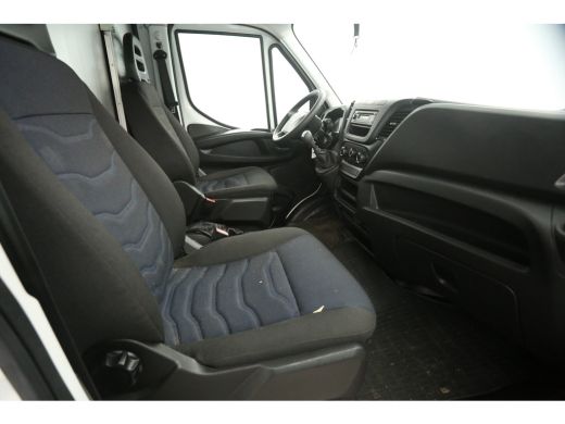 Iveco Daily 35S14 2.3 410 | Viskraam | Foodtruck | Verkoopwagen | Patatkraam | Eventtruck | Snackwagen | Zijd... ActivLease financial lease