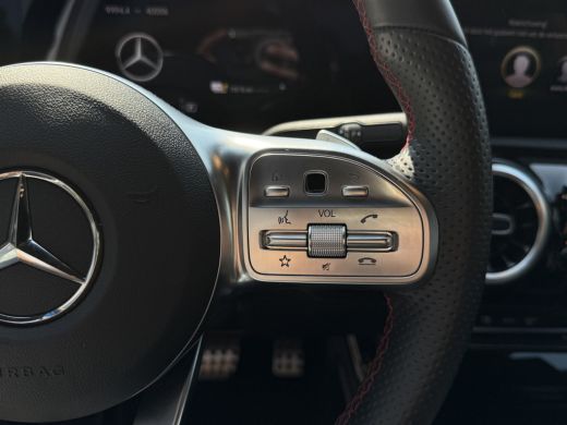 Mercedes-Benz A-Klasse 250 e Business Solution AMG Limited Camera | Widescreen ActivLease financial lease