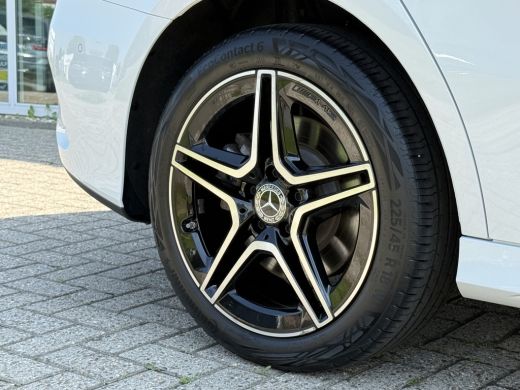 Mercedes-Benz A-Klasse 250 e Business Solution AMG Limited Camera | Widescreen ActivLease financial lease
