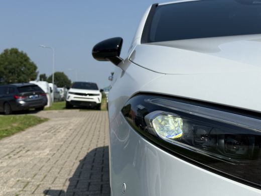 Mercedes-Benz A-Klasse 250 e Business Solution AMG Limited Camera | Widescreen ActivLease financial lease