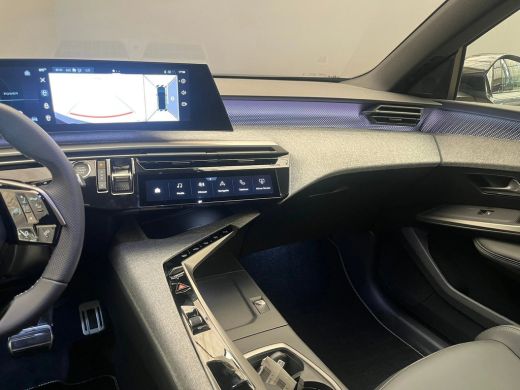 Peugeot 3008 1.6 plug-in Hybrid 195 GT ActivLease financial lease